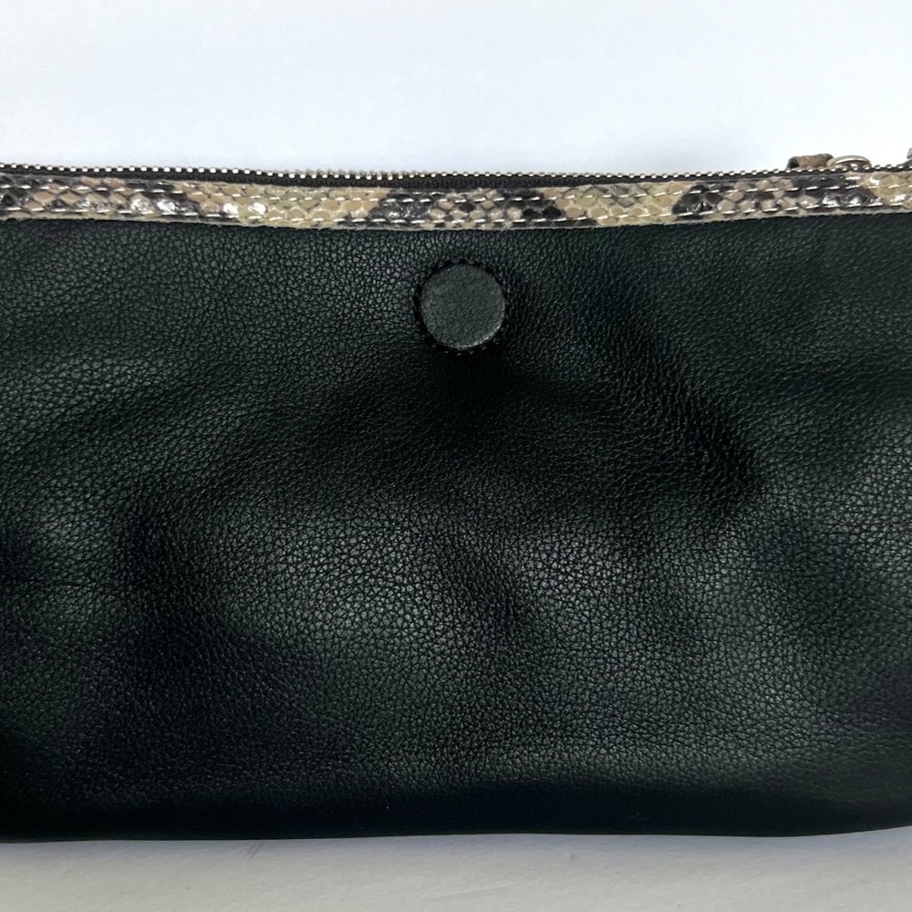 NWT Snakeskin Reversible Faux Leather Clutch Bag - Picture 4 of 6